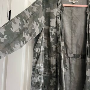 Knox Rose Gray Camouflage Jacket